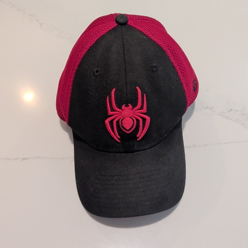 Marvel Neo Spider-Man New Era 39thirty Baseball Cap Hat Large-XL Adult